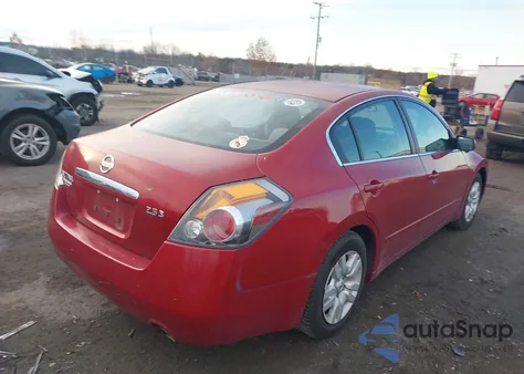 2009 Nissan Altima 2.5 S z USA, uszkodzony, nr VIN 1N4AL21E69N466989